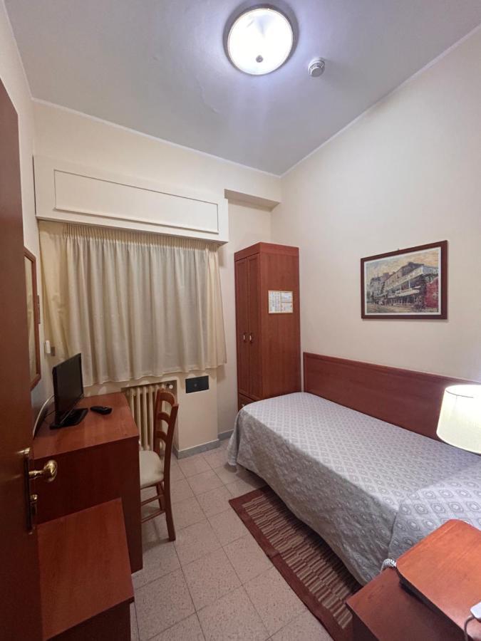 Il Nocchiero City Hotel Soverato Marina Extérieur photo