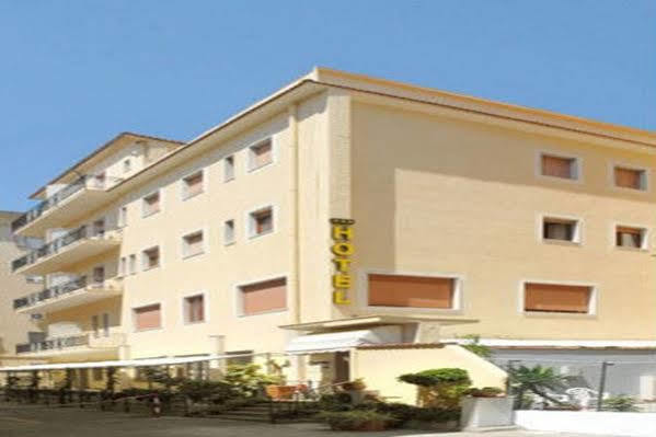 Il Nocchiero City Hotel Soverato Marina Extérieur photo