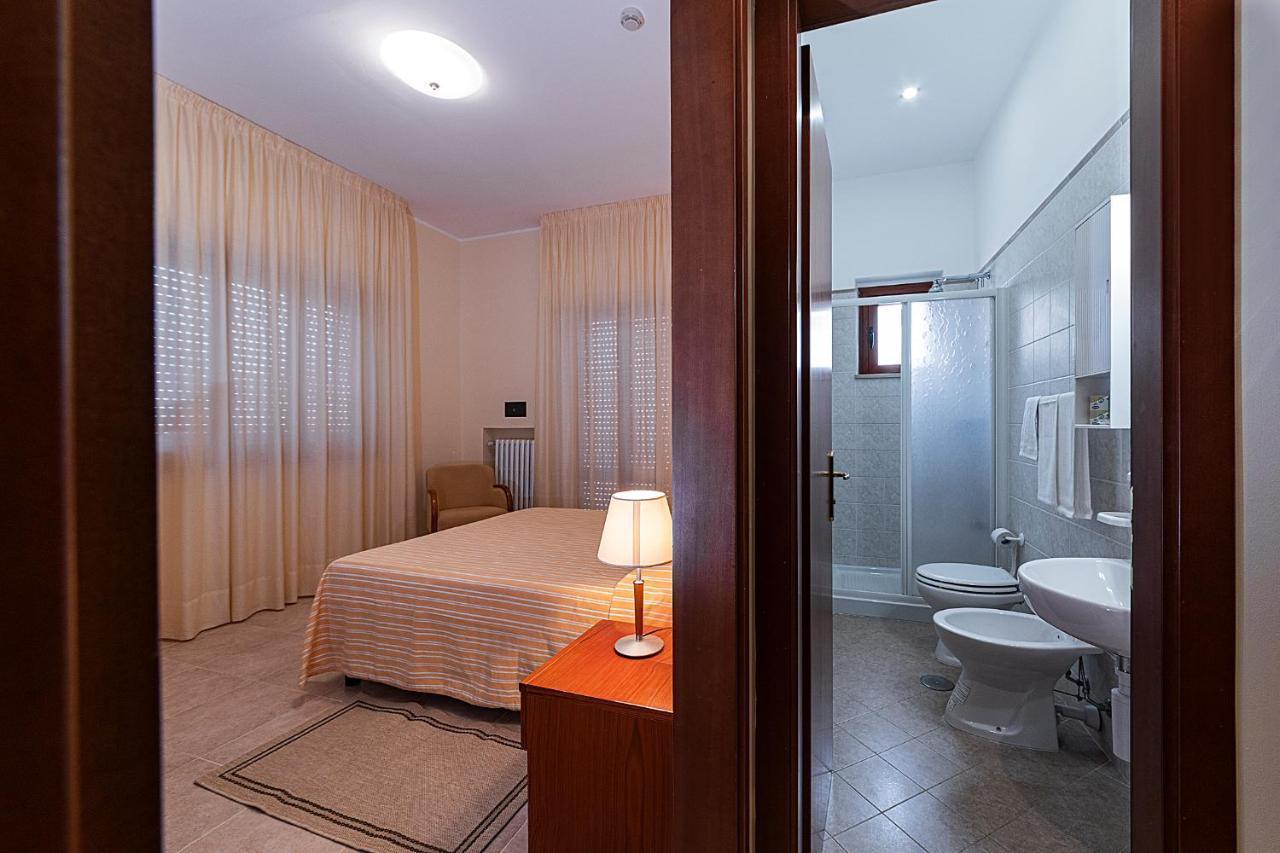 Il Nocchiero City Hotel Soverato Marina Extérieur photo